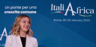 Vertice Italia-Africa, Meloni lancia il Piano Mattei: “Parte da 5,5 miliardi”