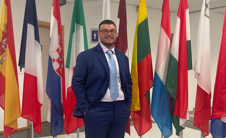 Orta di Atella, oli esausti nei pressi della “Stanzione”: accesso agli atti di Lampano e Dirasco. Ladri nella scuola: zero videosorveglianza e Santillo dorme