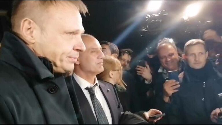 Lollobrigida a sorpresa al presidio dei trattori: “A tutti ho garantito l’impegno”