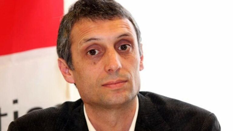 Comunali Aversa, se il Pd non “attrae” i centristi il campo largo sarà un campetto: la sinistra punta su D’Angelo