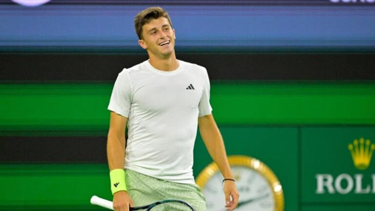 Tennis Indian Wells, impresa Nardi: battuto Djokovic in 3 set
