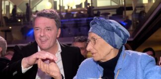 Nasce la lista Stati Uniti d’Europa, accordo Renzi-Bonino. Fuori Cuffaro e Mastella, Pizzarotti spinge per Calenda