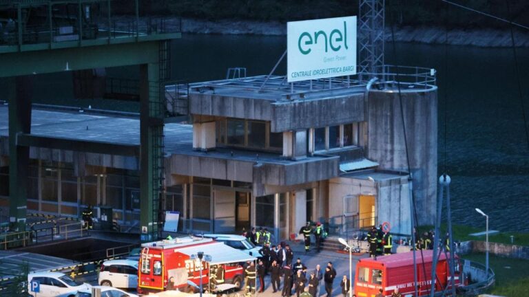 Esplosione nella centrale di Suviana, recuperato il corpo dell’ultimo disperso: sale a 7 il conto delle vittime