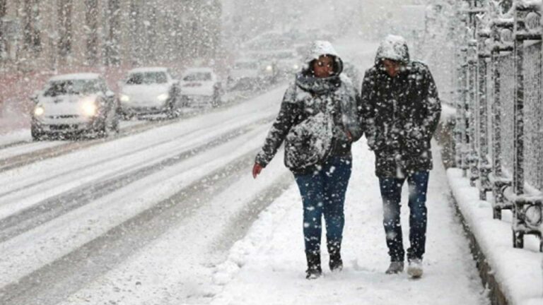 Meteo, weekend invernale sull’Italia: previsti freddo e neve. Temperature sotto la media del periodo