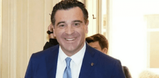 Corruzione ad Avellino, il sindaco Festa resta ai domiciliari