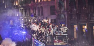 La festa scudetto dell’Inter, sette ore da San Siro fino a Piazza Duomo: 350 mila tifosi in strada