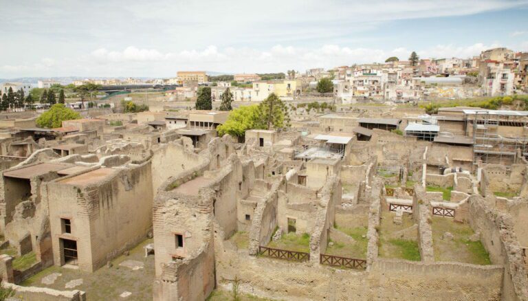 Scavi di Ercolano e Vesuvio, boom di turisti a Pasqua: “Risultati molto positivi”