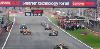 F1 Gp di Cina, Verstappen vince davanti a Norris e Perez: quarto e quinto posto per le Ferrari