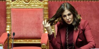 Santanchè, altri guai giudiziari: truffa all’Inps e fallimento di Ki Group