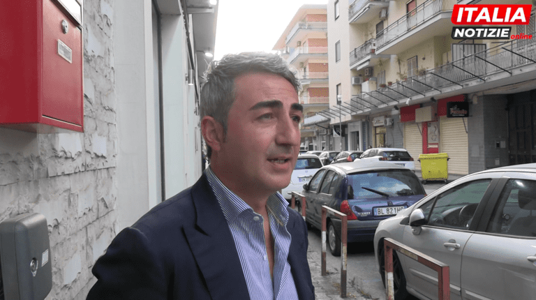 Aversa, riduzione orari e zone Ztl: “Il consigliere De Michele: “Matacena sbaglia, serve una città più vivibile”