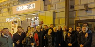 FOTO Aversa, Farinaro e i suoi brindano all’intesa con FdI: in campo Lama, Menditto e Golia. Poi cena con Matacena