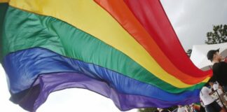 L’Italia non firma la dichiarazione Ue sui diritti Lgbt: “Ricalca la legge Zan”. Dura reazione delle opposizioni