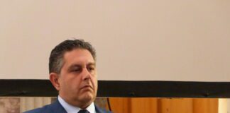 Toti patteggia due anni e un mese per corruzione e finanziamento illecito. L’ex governatore: “Amarezza e sollievo”