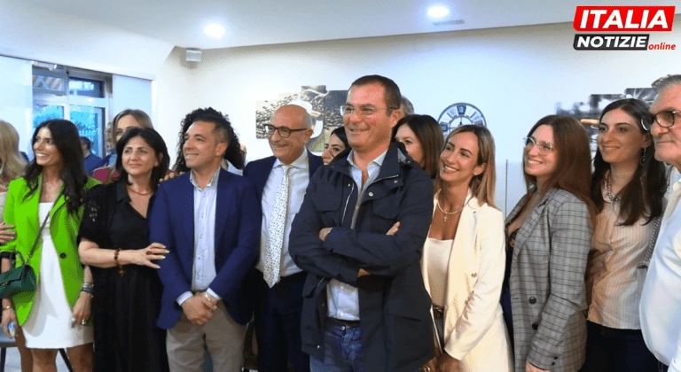 Farinaro e company: “Togliamo la città dalle mani di Zannini”. Aversa Moderata replica: “Offendono noi e gli elettori”