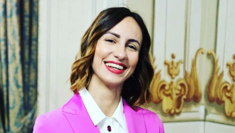 Aversa, nota dell’assessore Diana contro la dirigente D’Angelo: contestati 11 inadempimenti. Scontro Innocenti-Dello Vicario