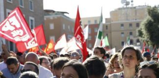 Lotta al caporalato, ci sono Schlein e Fratoianni alla manifestazione in piazza a Latina. Calderone: “Faremo controlli a tappeto”