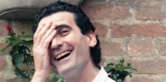 Trent’anni senza Massimo Troisi, la storia del Pulcinella senza maschera