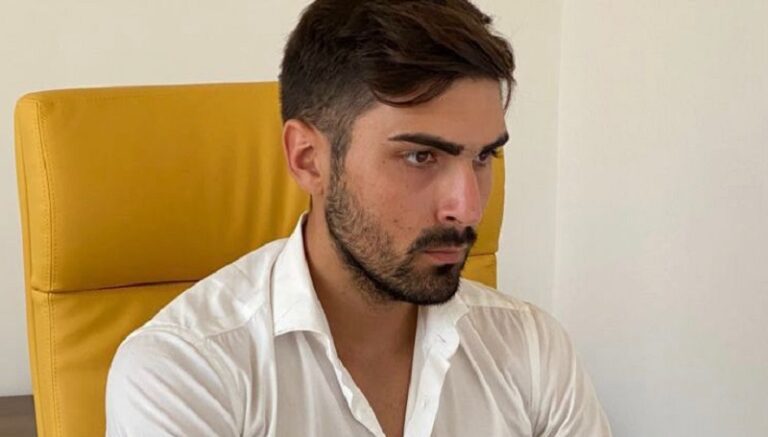 Vergogna a Nola, la denuncia shock del patron dell’Afragolese Mosca: “La mia compagna oggetto di offese a sfondo sessista e razziale”