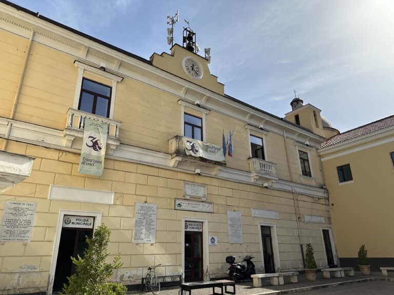 Cesa, appalti per 2,5 milioni di euro. Dietrofront del comune: gara aperta per Palestra del Fanciullo e Centro antiviolenza