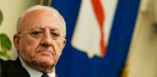 De Luca a Caivano. “Dimenticata dopo le Europee: spariti 30 milioni da proposta di legge di bilancio”