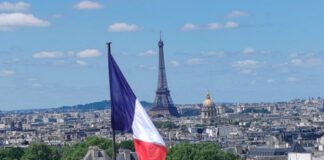 Caos Francia dopo le elezioni, rebus maggioranza: scatta il veto contro Mélenchon