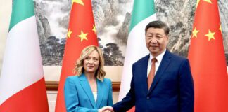 Meloni in Cina: “Pechino la smetta di sostenere la Russia. Commissario? Contatti con von der Leyen”
