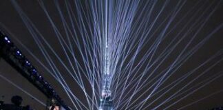 Francia, sabotate reti fibra ottica in 6 dipartimenti: “Parigi non è stata attaccata”