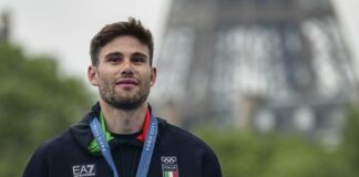 Olimpiadi Parigi 2024, prime medaglie per l’Italia: bronzi di Samele e 4×100 stile dopo l’argento di Ganna