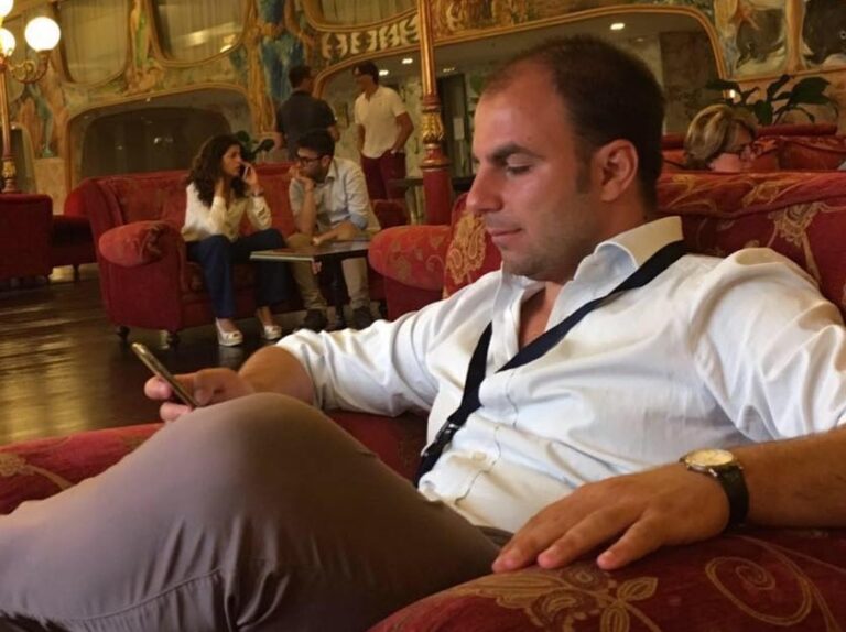 Assunzioni, Noi Aversani fa tutto alle spalle degli alleati: possibile crisi in maggioranza