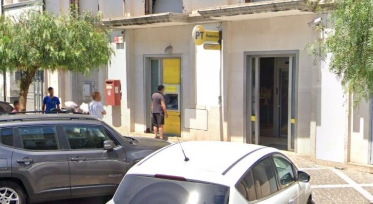 Teverola, rapina da 100mila euro all’ufficio postale: arrestati tre rapinatori di Giugliano