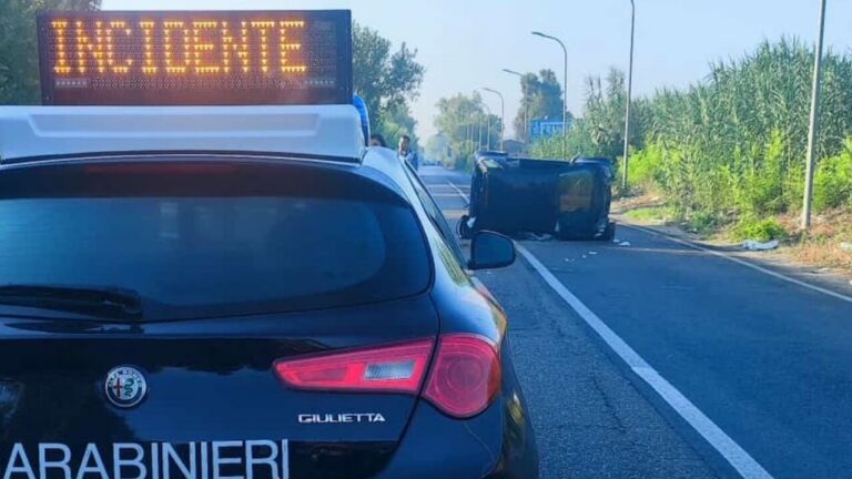 Napoli, simulò indicente stradale per uccidere un giovane per gelosia