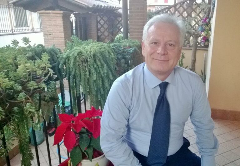 Cesa in Comune avvia incontri periodici per ingranare la marcia, ma cresce il malumore per l’eccessivo immobilismo