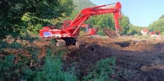 San Felice a Cancello, proseguono le ricerche dei due dispersi: la Procura apre fascicolo per disastro colposo