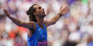 Olimpiadi di Parigi 2024, Tamberi in finale nel salto in alto: “Oggi è stata durissima, grazie a tutti”