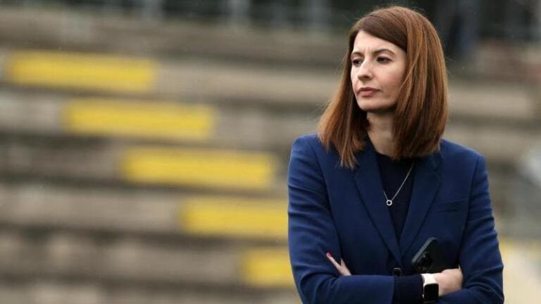 Il Ceo della Roma Lina Souloukou si è dimessa: era sotto tutela delle forze dell’ordine dopo l’esonero di De Rossi