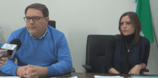 Cesa, giudizio immediato per il sindaco Guida e il suo vice Guarino: sotto processo per diffamazione ai danni del giornalista De Michele