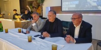 Virtus Aversa, presentata la squadra di volley. Il presidente Di Meo: “Sogniamo i playoff”. Il sindaco Matacena: “Vi saremo vicini”