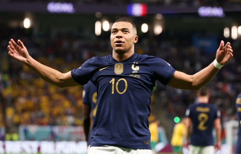 ​Mbappé indagato per violenza sessuale in Svezia, lui smentisce: «Fake news». E il ct Deschamps: “Distinguete il vero dal falso”