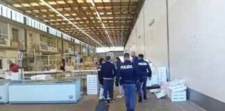 Salerno, due morti al mercato del pesce: il 7 ottobre i funerali del 47enne