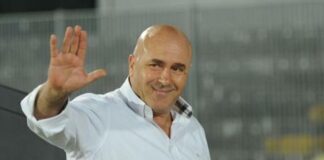 Post del sindaco di Terni Bandecchi: “Comunisti di m…, io i voti me li compro”. Insorgono 5 Stelle e Avs