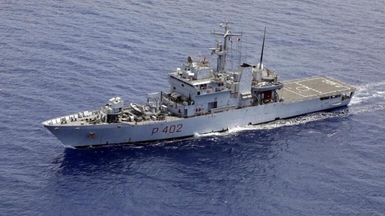 Migranti, la Libra partita per l’Albania con a bordo solo 8 persone. Nordio: “Paesi sicuri? Valutare caso per caso”