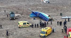 Aereo caduto in Kazakistan: “Colpito per errore da un missile russo”