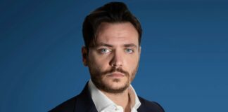 Aversa, guerra in maggioranza. Oliva replica a Ferrara: “Il primo problema della coalizione sei proprio tu”