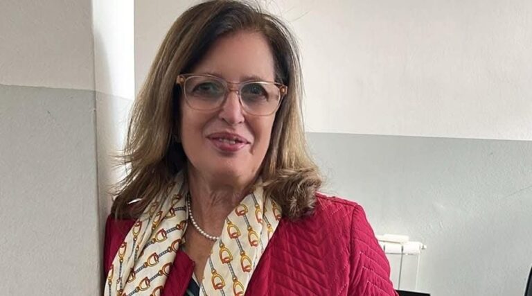 Orta di Atella, la preside Del Prete e l’ex consigliere Russo in pole per la giunta. Restano i malumori per Cinquegrana