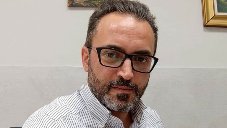 Santillo si dimette da sindaco di Orta di Atella: determinante il tradimento politico di ex Coraggio