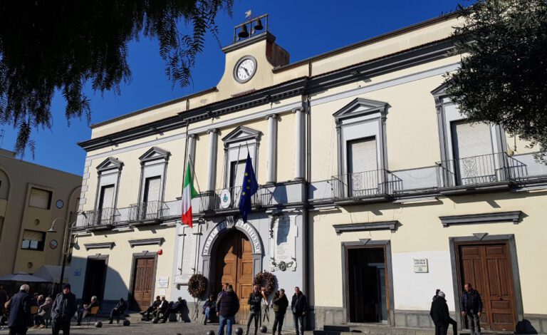 VILLA LITERNO, CONTI PUBBLICI E APPALTI/2 Bilancio di previsione, il revisore dà parere favorevole con riserva. E l’odg cambia in continuazione