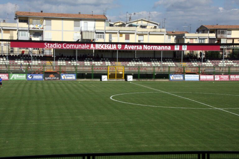 Festa dello sport al Bisceglia, allenamento congiunto tra Casertana e Real Normanna