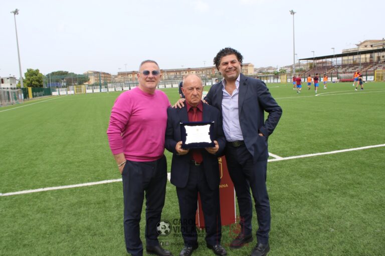 VIDEO Real Normanna-Casertana, festa dello sport al Bisceglia di Aversa: premiato il team manager Giuseppe De Michele
