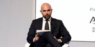 Omofobia, Ferrante: “Mozioni di Fi in tutti i comuni campani per debellare odio e garantire diritti”