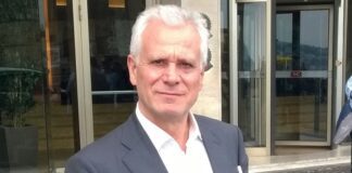 Cesa, Fiorillo chiede al giornalista De Michele di candidarsi alle comunali: “Assieme faremo grandi cose”